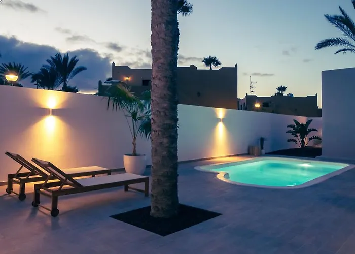 Villa Tropico - Design Home With Pool In Corralejo - By Luna *